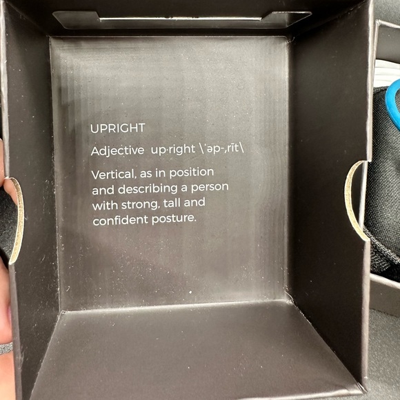 Upright Go S Posture Trainer - Picture 7 of 9